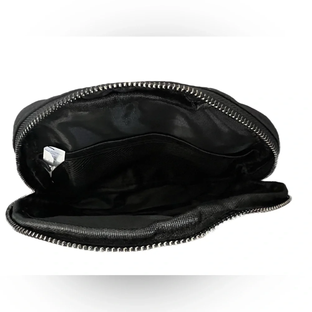 NWT Halara Crossbody Bag with Adjustable Strap, Black